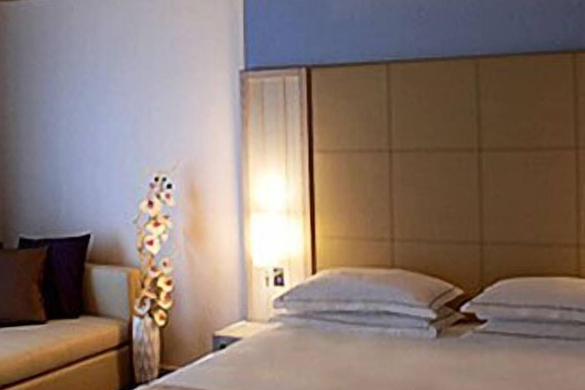 double room, partial sea view (spa access) | 1 bedroom, in-room safe, soundproofing, free wifi