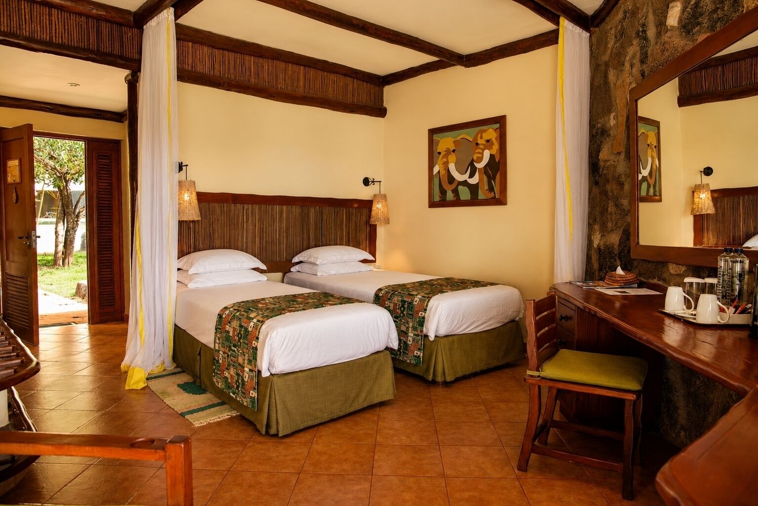 Standard Twin Room | In-room safe, desk, laptop workspace, rollaway beds (surcharge)