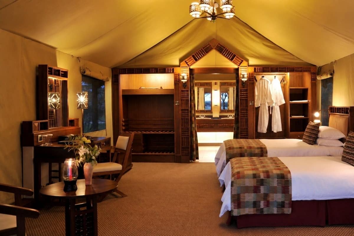 Deluxe Tent, 2 Single Beds, Mountain View | Desk, laptop workspace, free WiFi, bed sheets