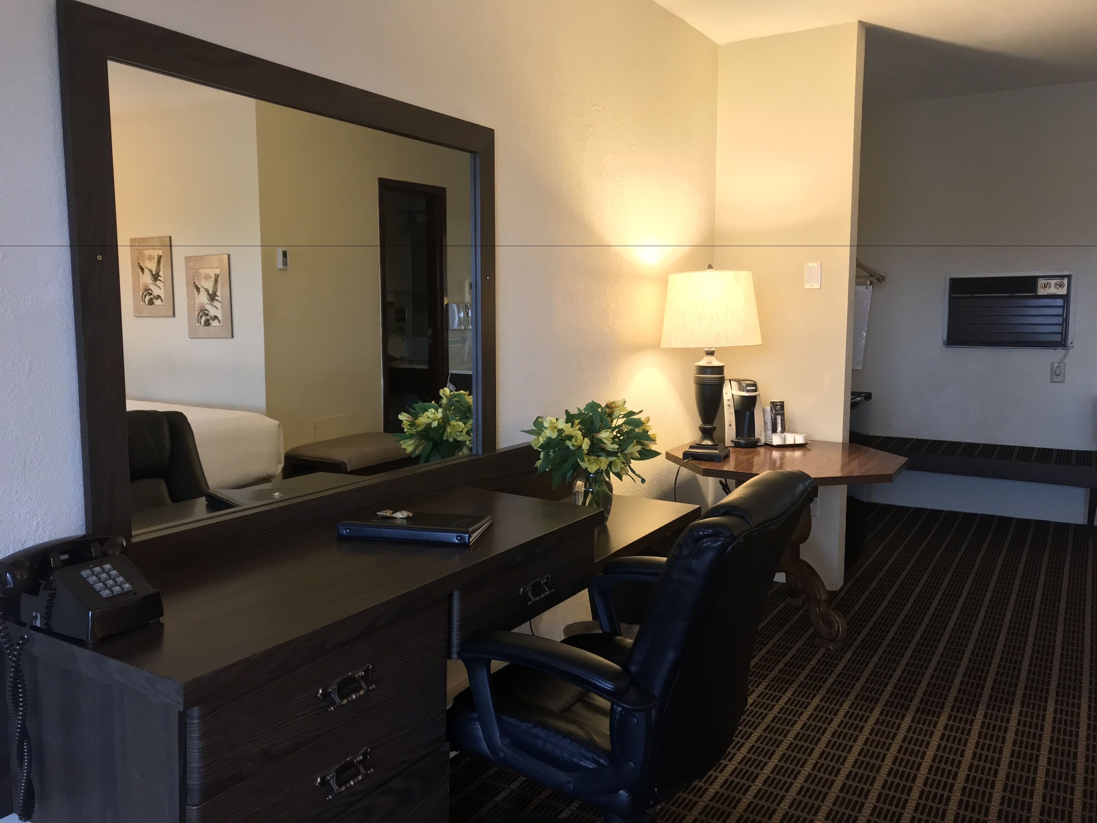 Standard Room, 2 Queen Beds, Non Smoking