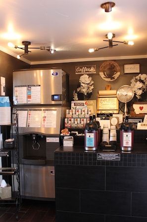 Coffee service - Bozeman Lewis & Clark Motel (Bozeman)