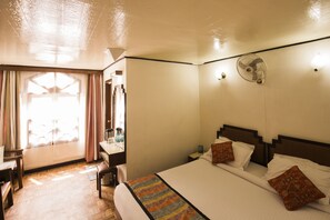 Deluxe Double Room | Individually decorated, individually furnished, laptop workspace