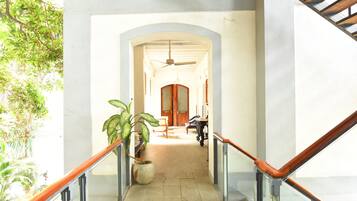 Handrails in stairways