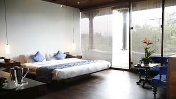 Cobertura | Roupas de cama premium, frigobar, cofres nos quartos