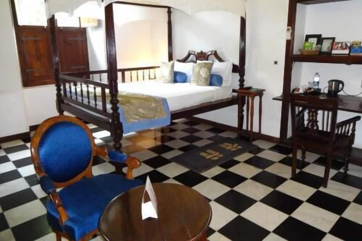 Premium bedding, minibar, in-room safe, individually decorated