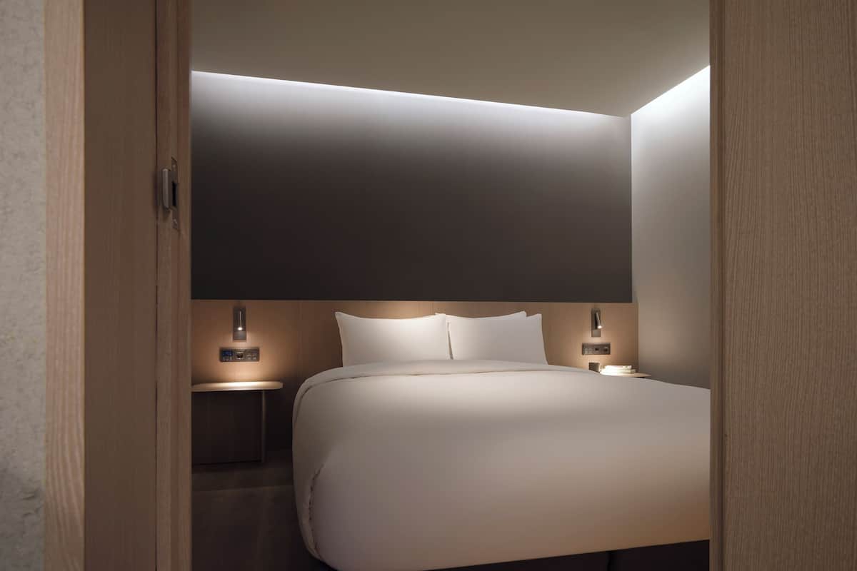 2 habitaciones, ropa de cama de alta calidad y escritorio