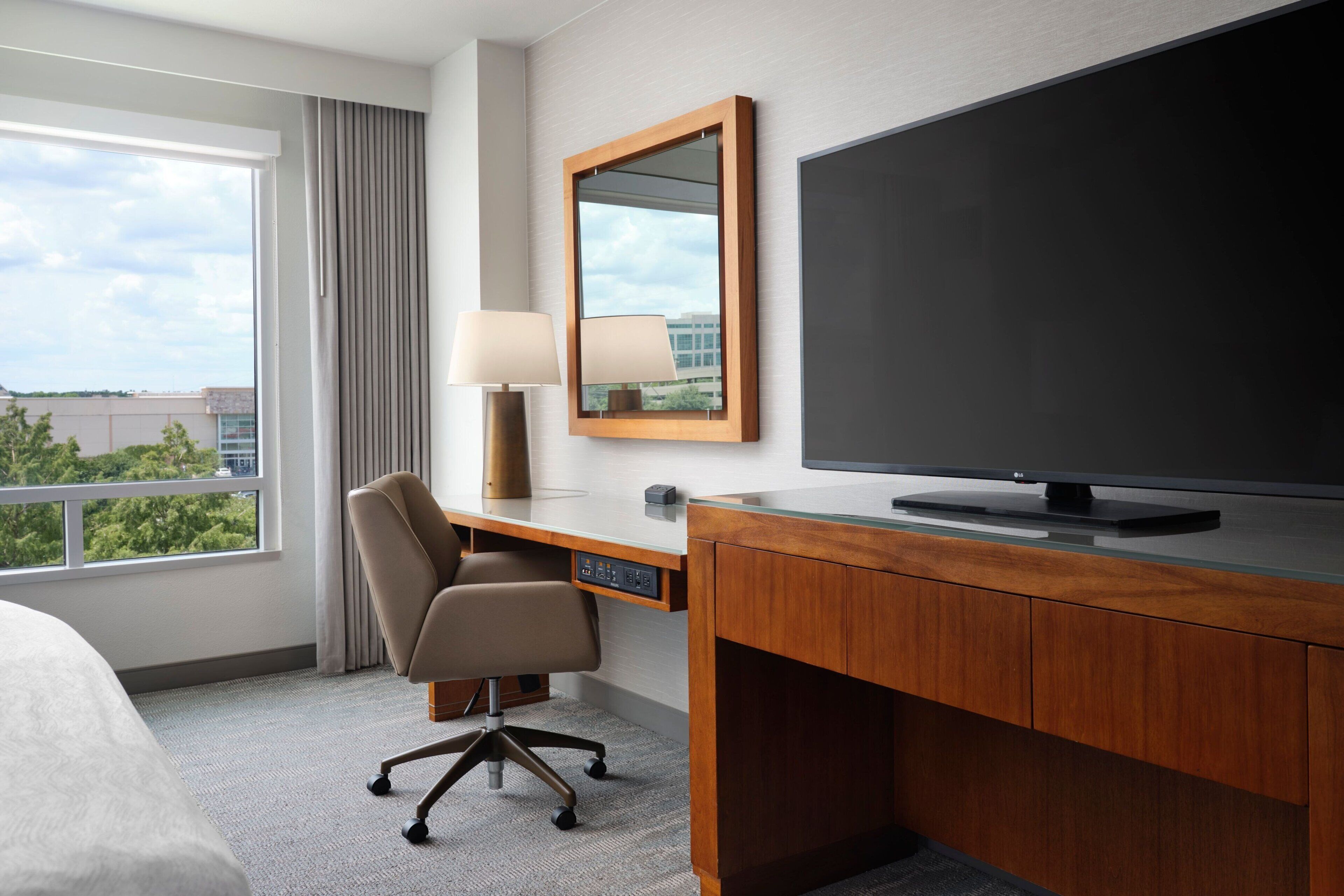 egyptian cotton sheets, hypo-allergenic bedding, down duvets