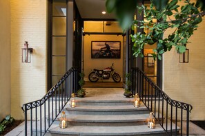 Entrée de l’hébergement