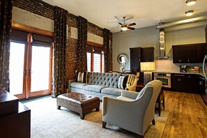 Departamento, 1 habitación, Terraza | Sábanas de algodón egipcio y ropa de cama de alta calidad 