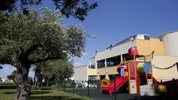Children's play area - outdoor