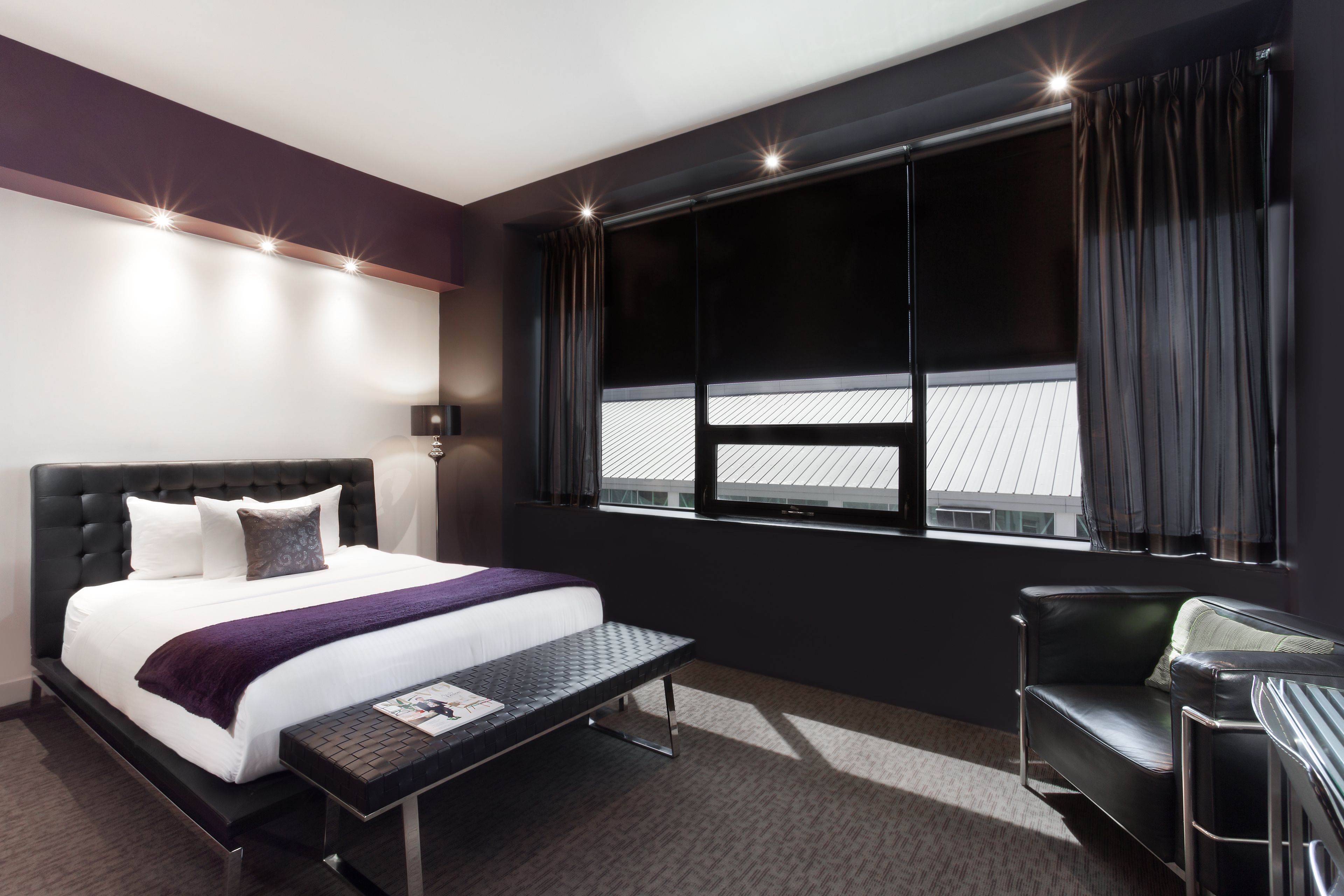 marvellous room, 1 king bed, city view or courtyard view | living area | 50-inch smart tv with cable channels, ipod dock