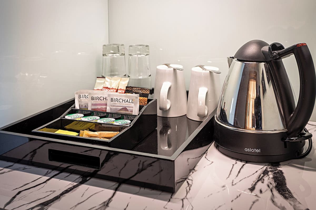 Deluxe Superior Twin | 1 bedroom, premium bedding, minibar, in-room safe