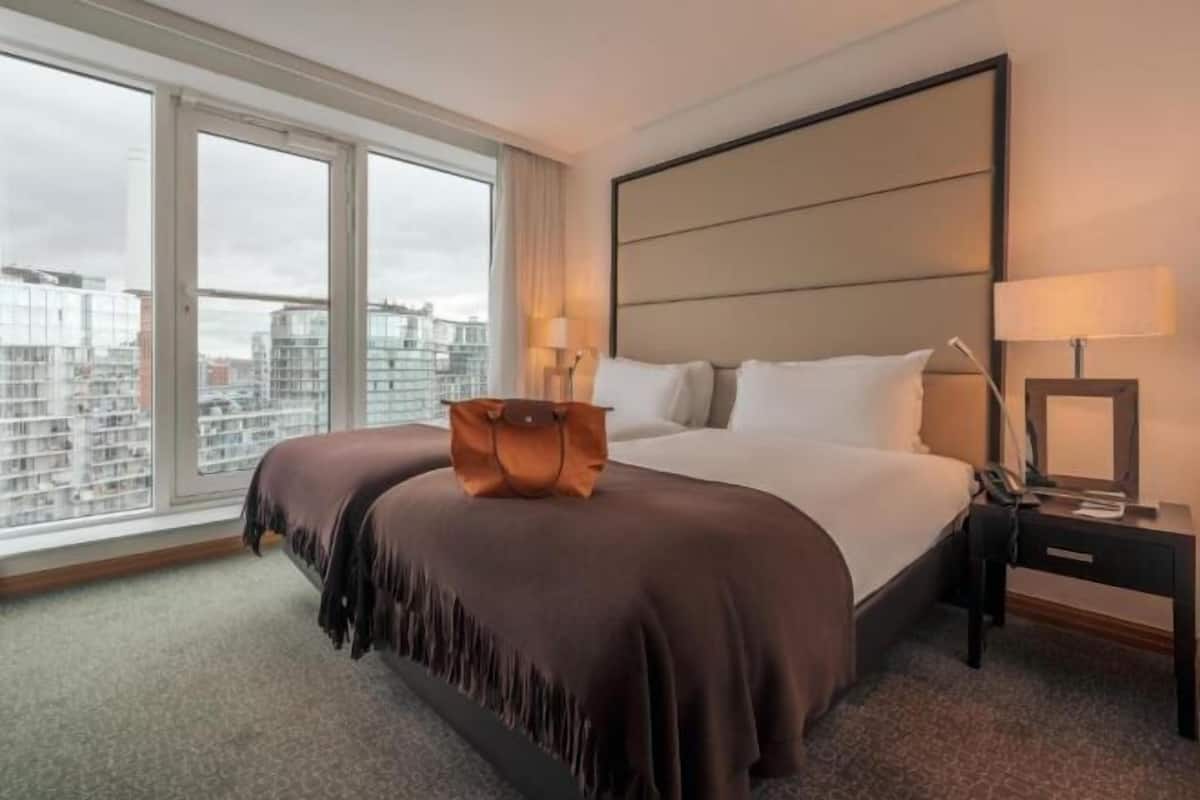 1 habitación, ropa de cama de alta calidad y minibar