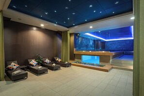 Indoor pool - Pestana Chelsea Bridge Hotel & SPA (London)