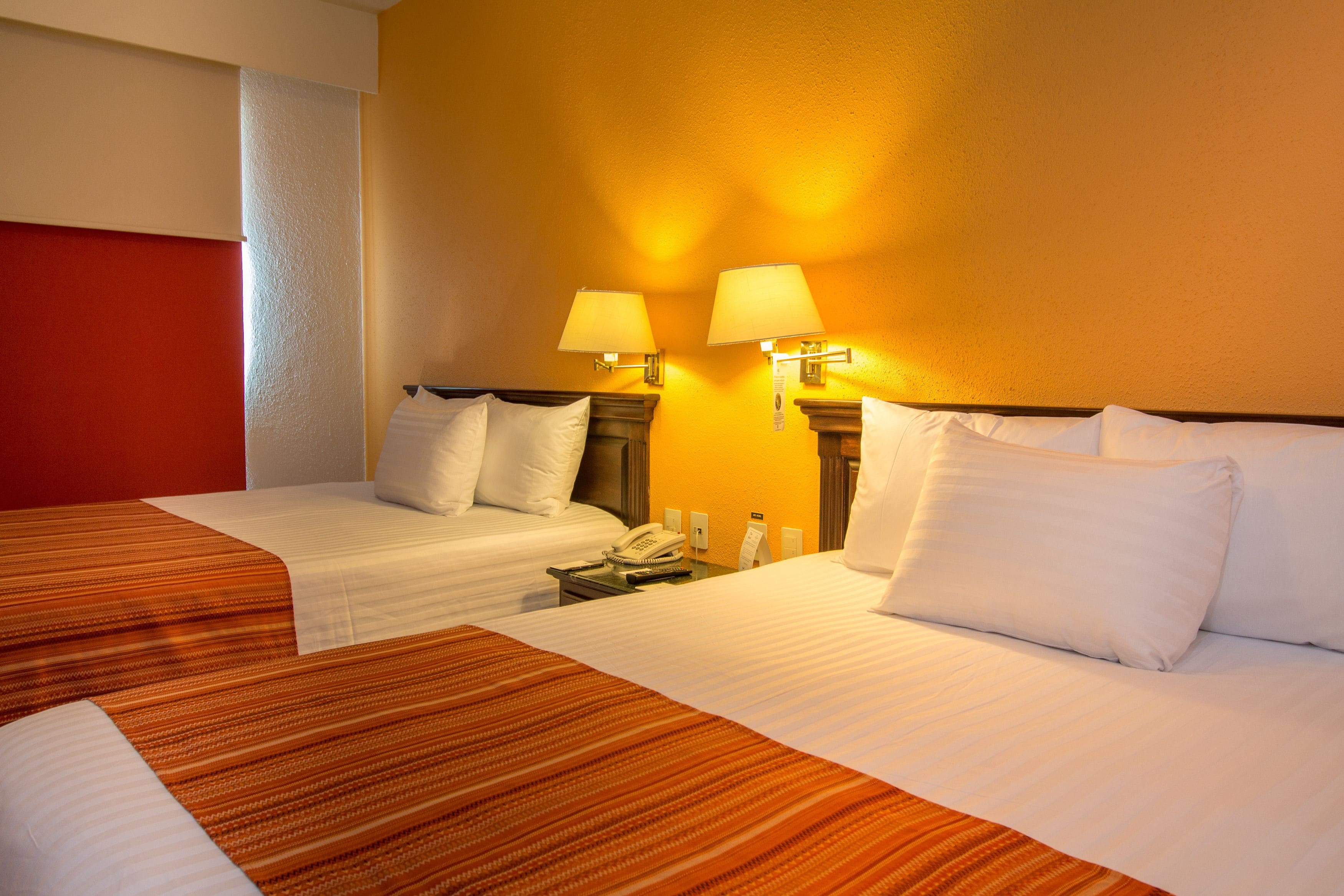 standard double room | 1 bedroom, in-room safe, desk, iron/ironing board