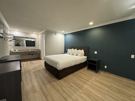 Escrivaninha, Wi-Fi de cortesia, roupa de cama