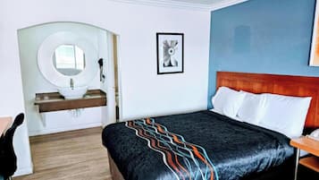 1 soverom, skrivebord, strykejern/-brett og wi-fi (inkludert)