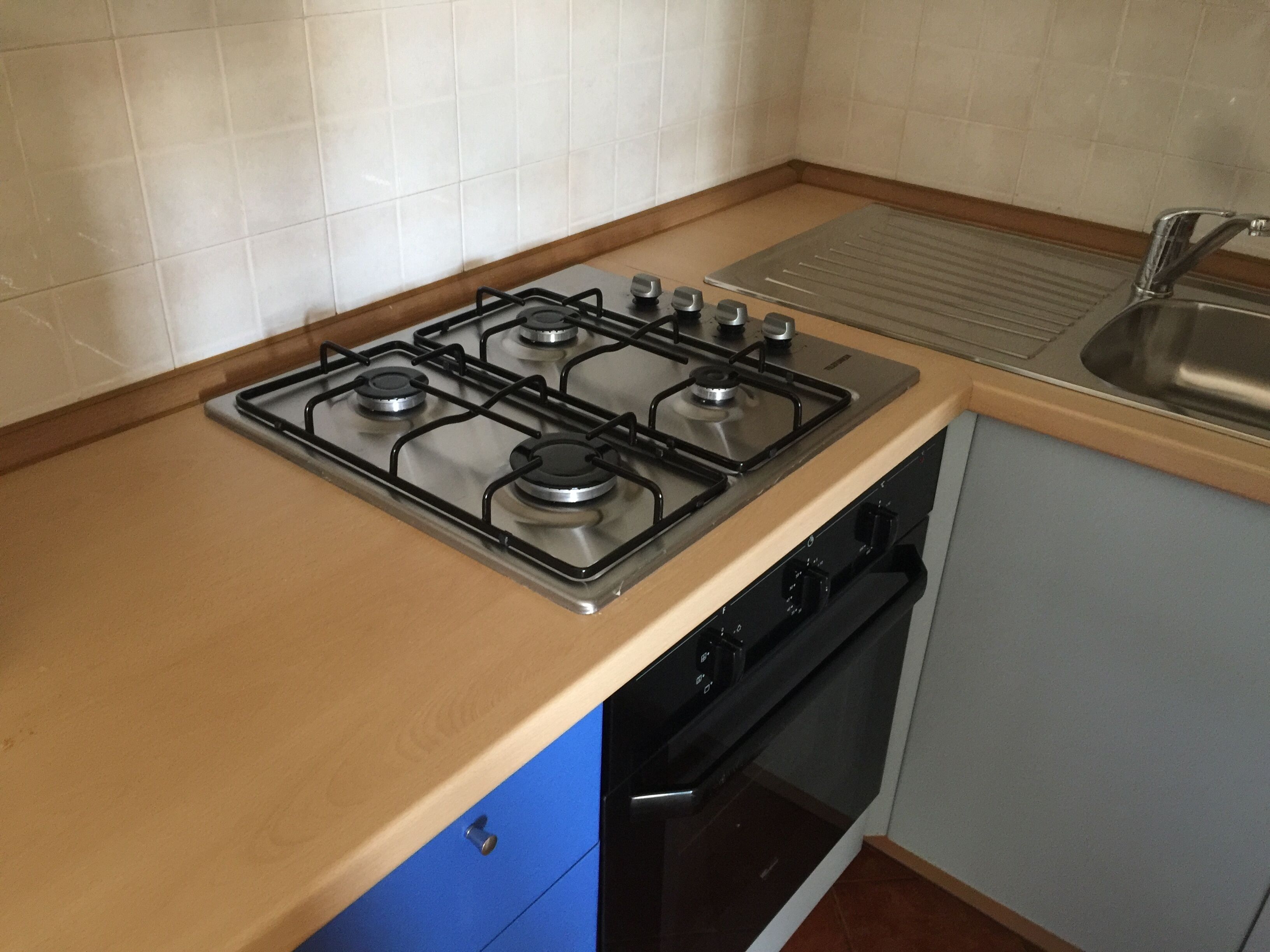 Condo, 1 habitación | Cocina privada | Cafetera de espresso y tetera eléctrica 