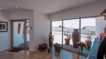 Entrada de la propiedad