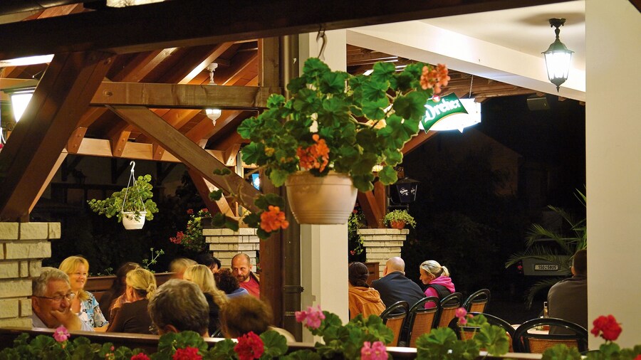 Korona Pension Restaurant