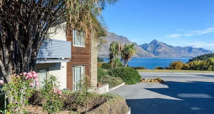 Queenstown Motel Apartments