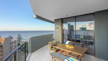 Luxury-Apartment, 3 Schlafzimmer (3 Bed Ocean View) | Strand-/Meerblick