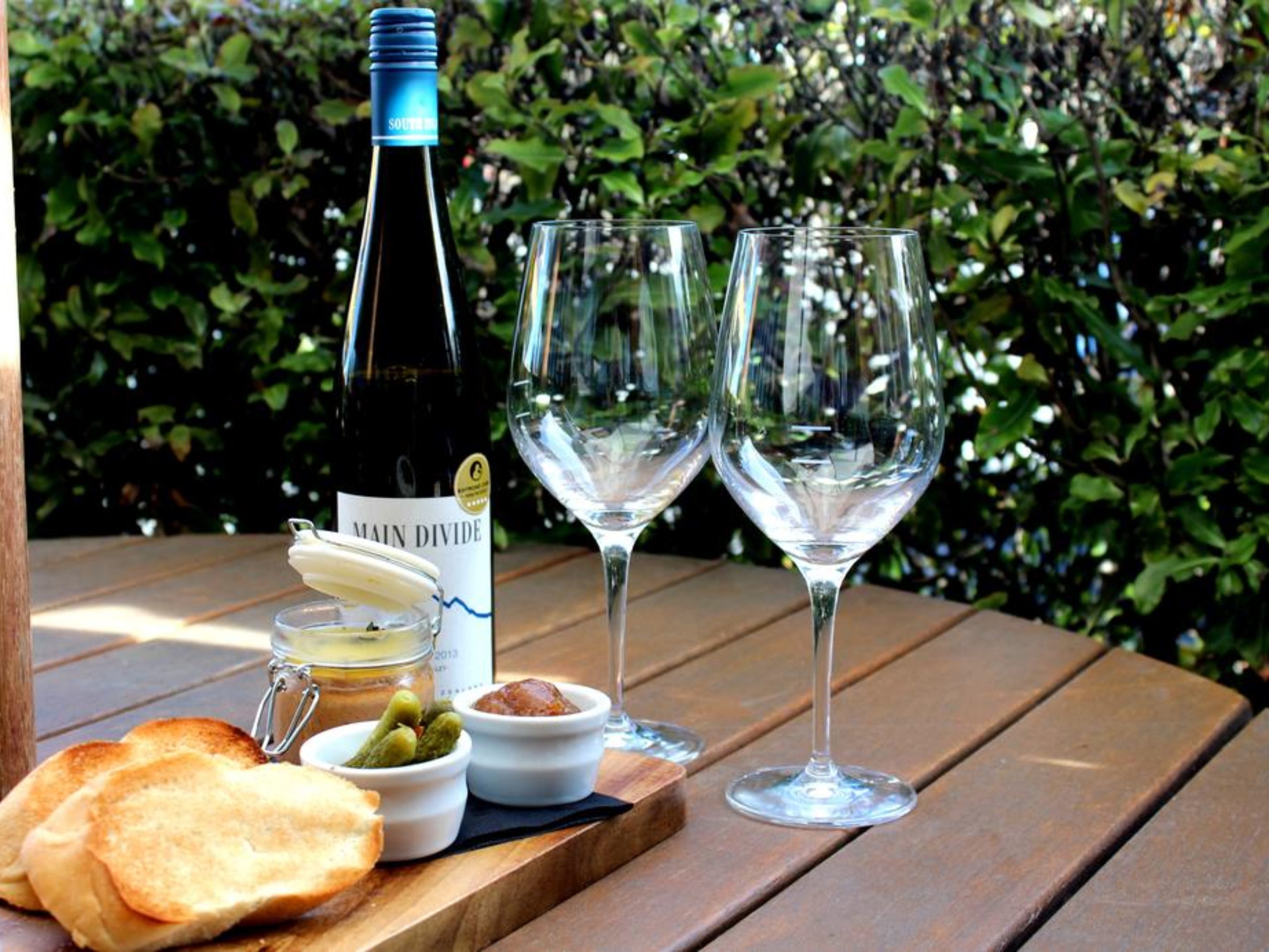 Daily continental breakfast for a fee