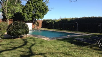 Outdoor pool, sun loungers