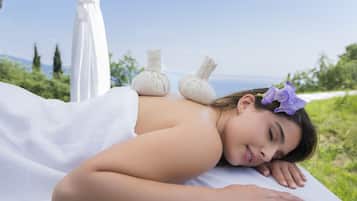 Mandi tangas / hammam, urutan tisu mendalam, rawatan Ayurveda