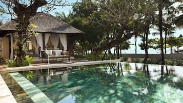 Royal Villa, Private Pool | Premium bedding, free minibar, in-room safe, individually furnished