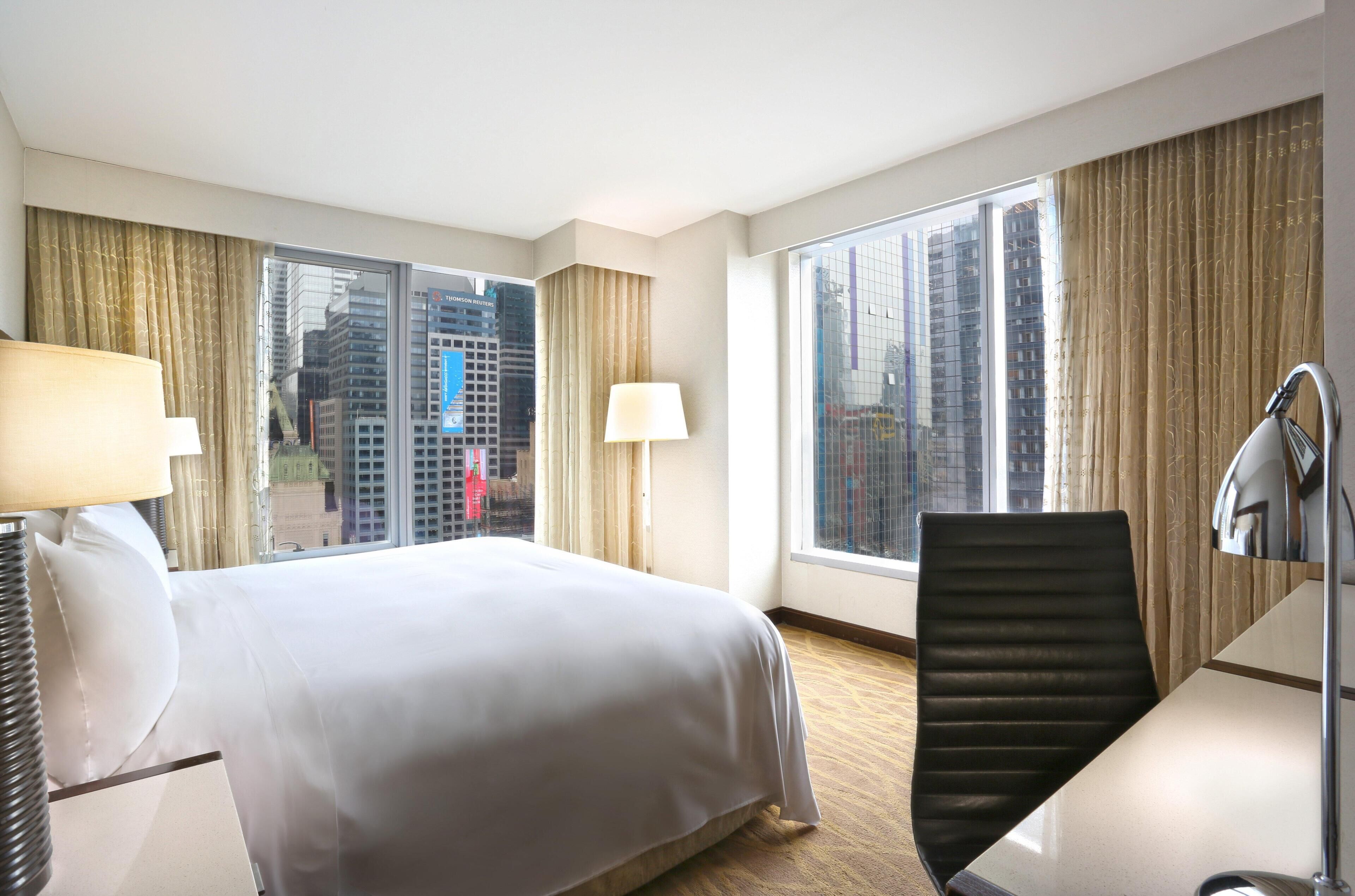 Premium bedding, minibar, in-room safe, desk