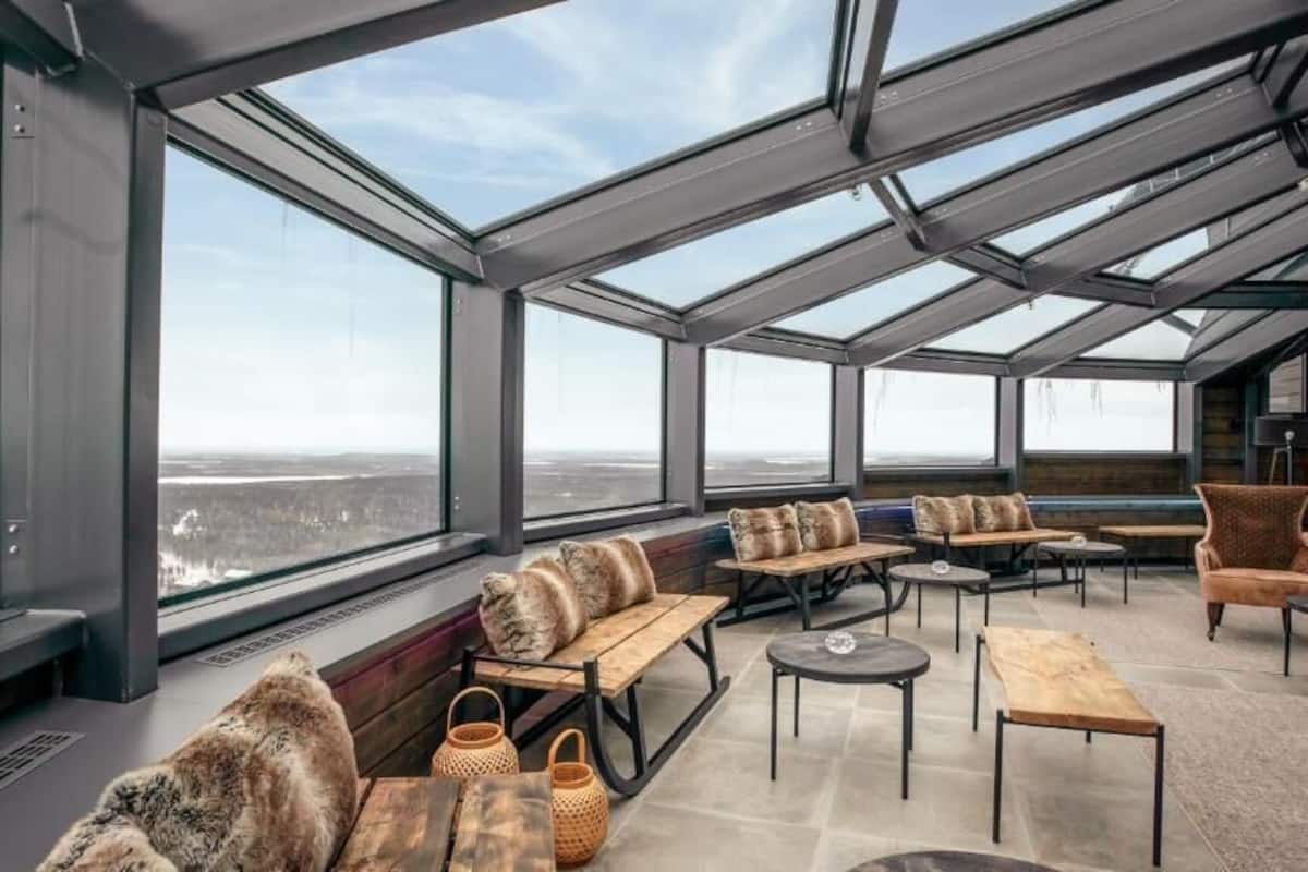 rooftop bar