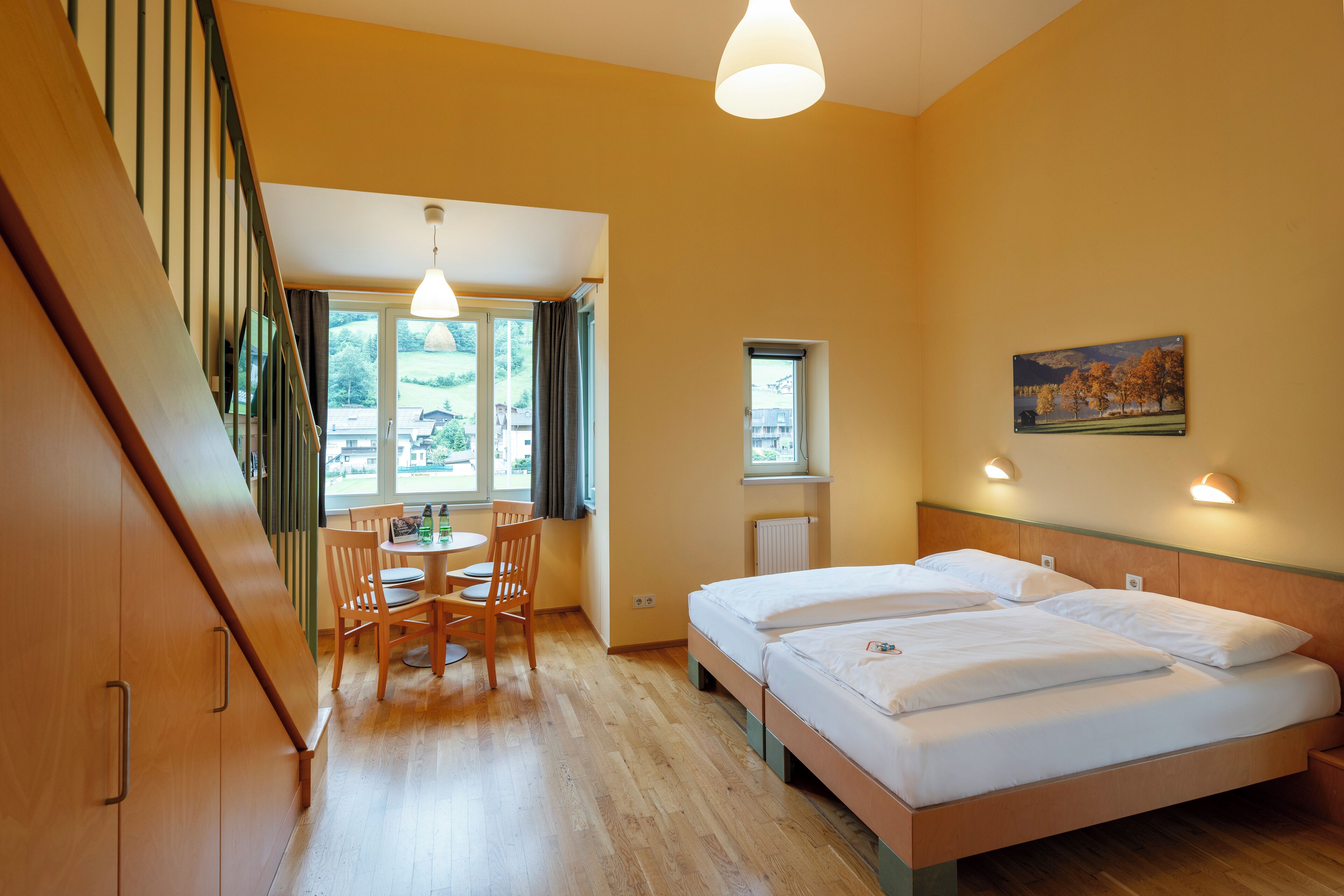 duplex | in-room safe, free cots/infant beds, free wifi, bed sheets