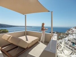 Cave Pool Suite, Sunset View | Premium bedding, down comforters, pillowtop beds, minibar