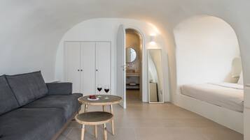 Premium bedding, down duvets, pillow-top beds, minibar