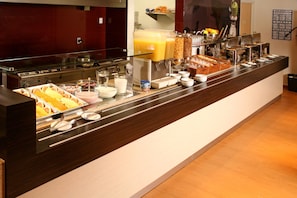 Bữa sáng buffet hàng ngày (195 MXN/mỗi người)