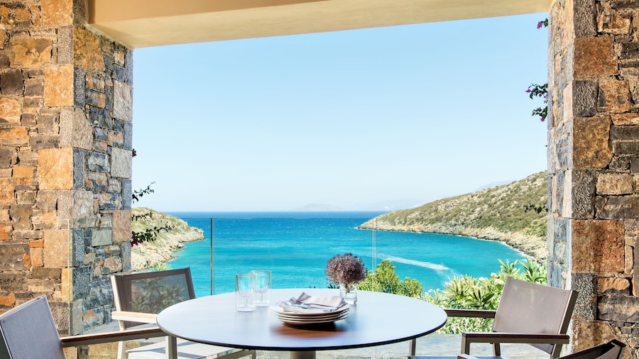 Daios Cove