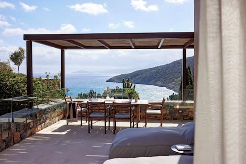 One Bedroom Suite Sea View (The Collection) | Vue de la chambre