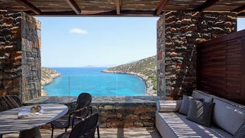 Premium One Bedroom Suite Sea View (The Collection) | Balcony view