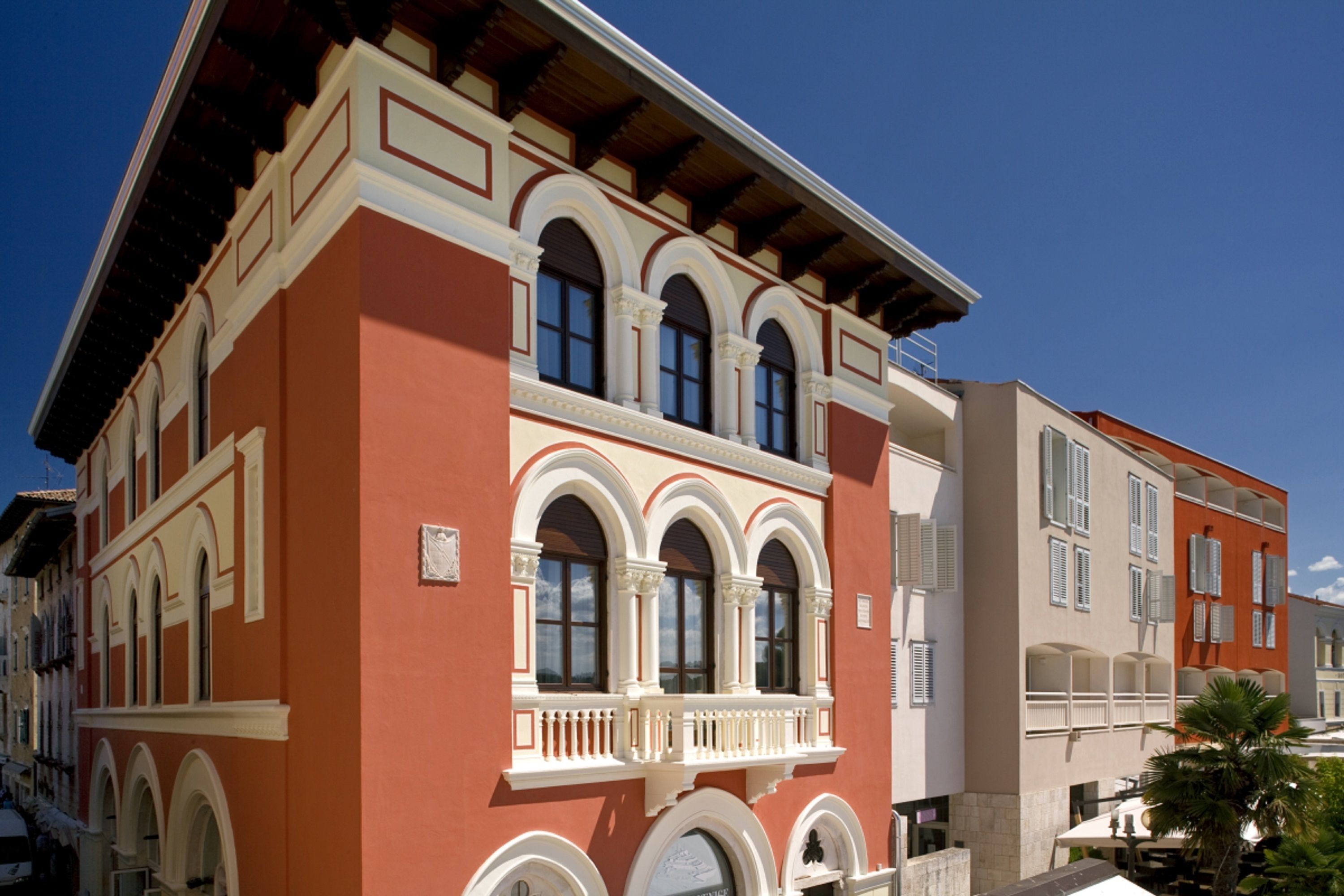 1 bedroom, in-room safe, desk, iron/ironing board