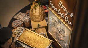 Petit déjeuner buffet