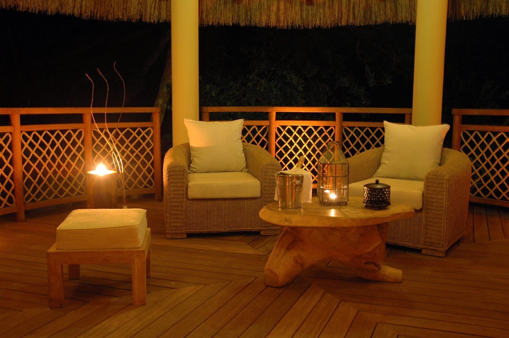 Presidential Villa | มินิบาร์, ตู้นิรภัยในห้องพัก, โต๊ะทำงาน, ผ้าม่านกันแสง