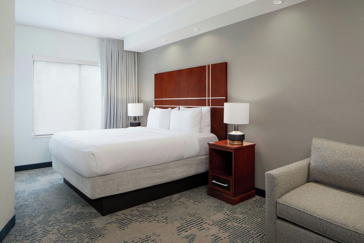 Suite, Multiple Beds