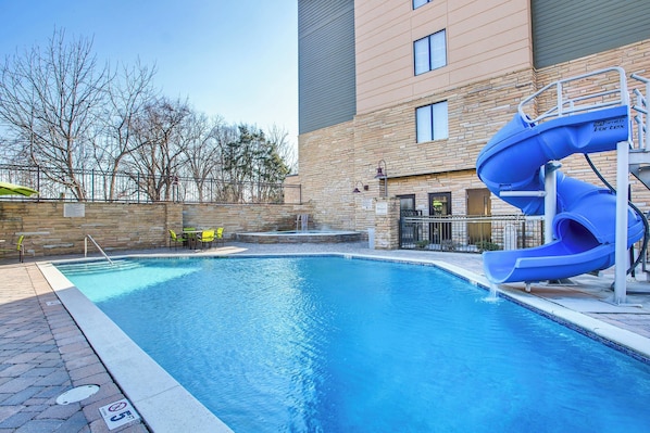 Indoor pool, seasonal outdoor pool
