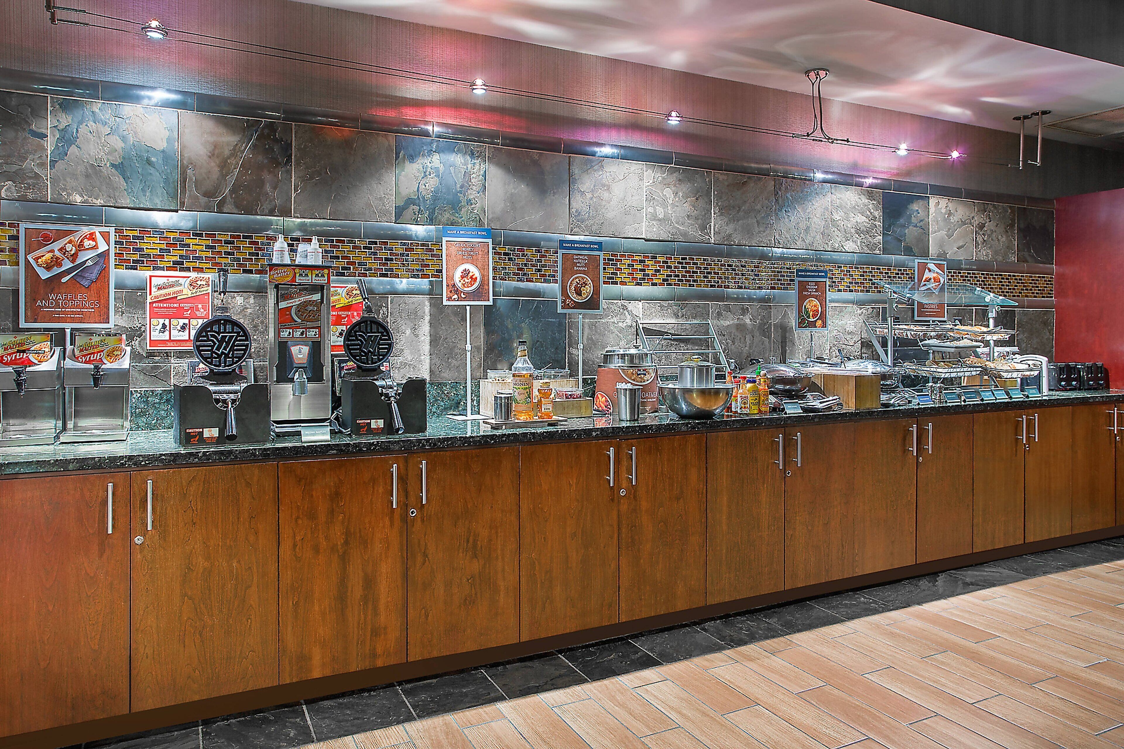 free daily continental breakfast