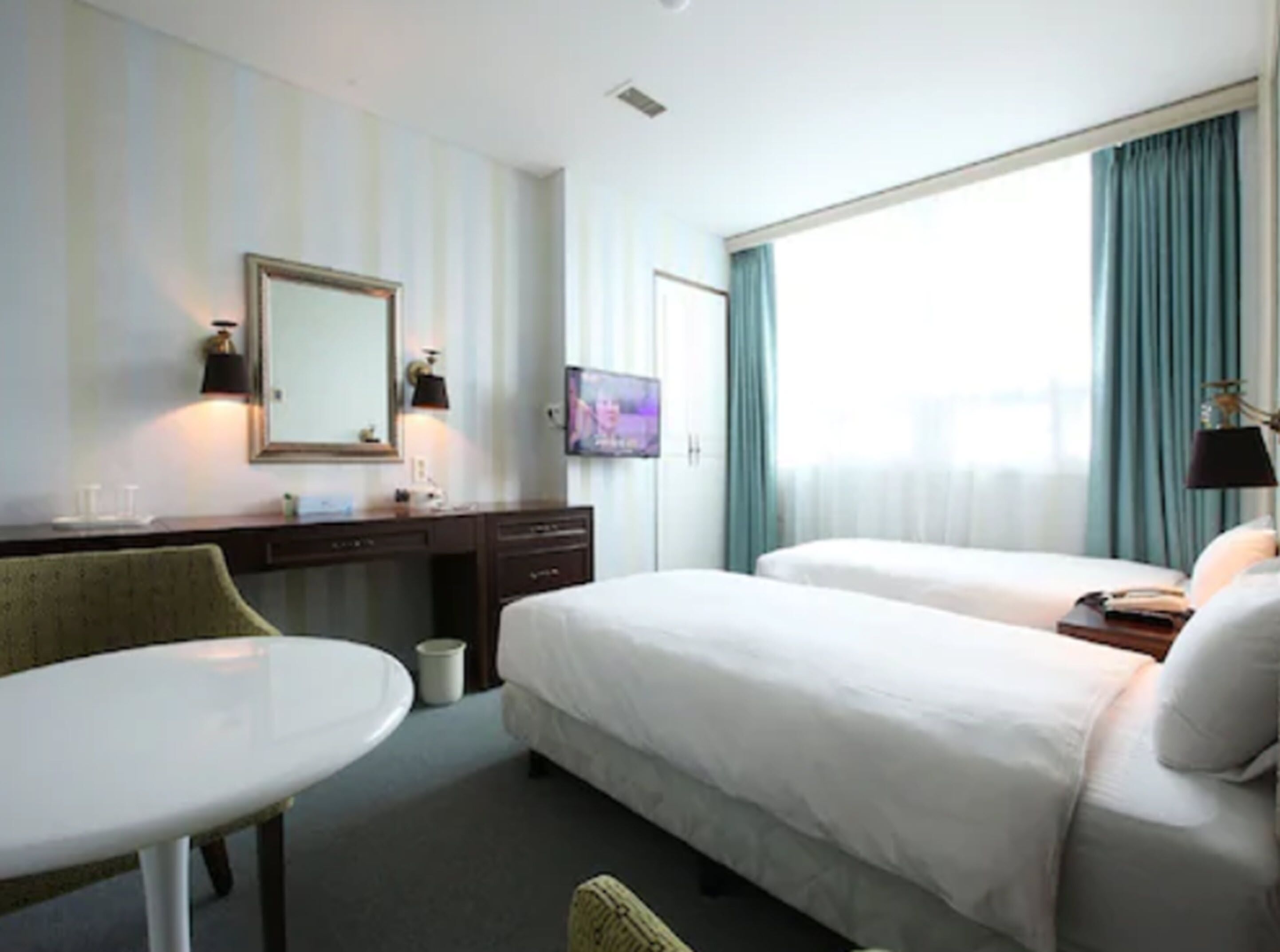 Photo - Central Tourist Hotel