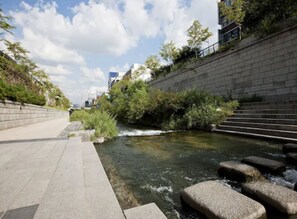 숙박 시설 구내