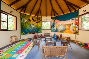 Children’s play area – indoor