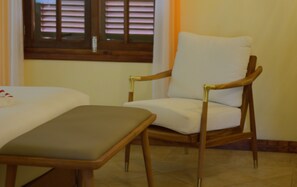 Smart TV - Castello Beach Hotel (Praslin Island)