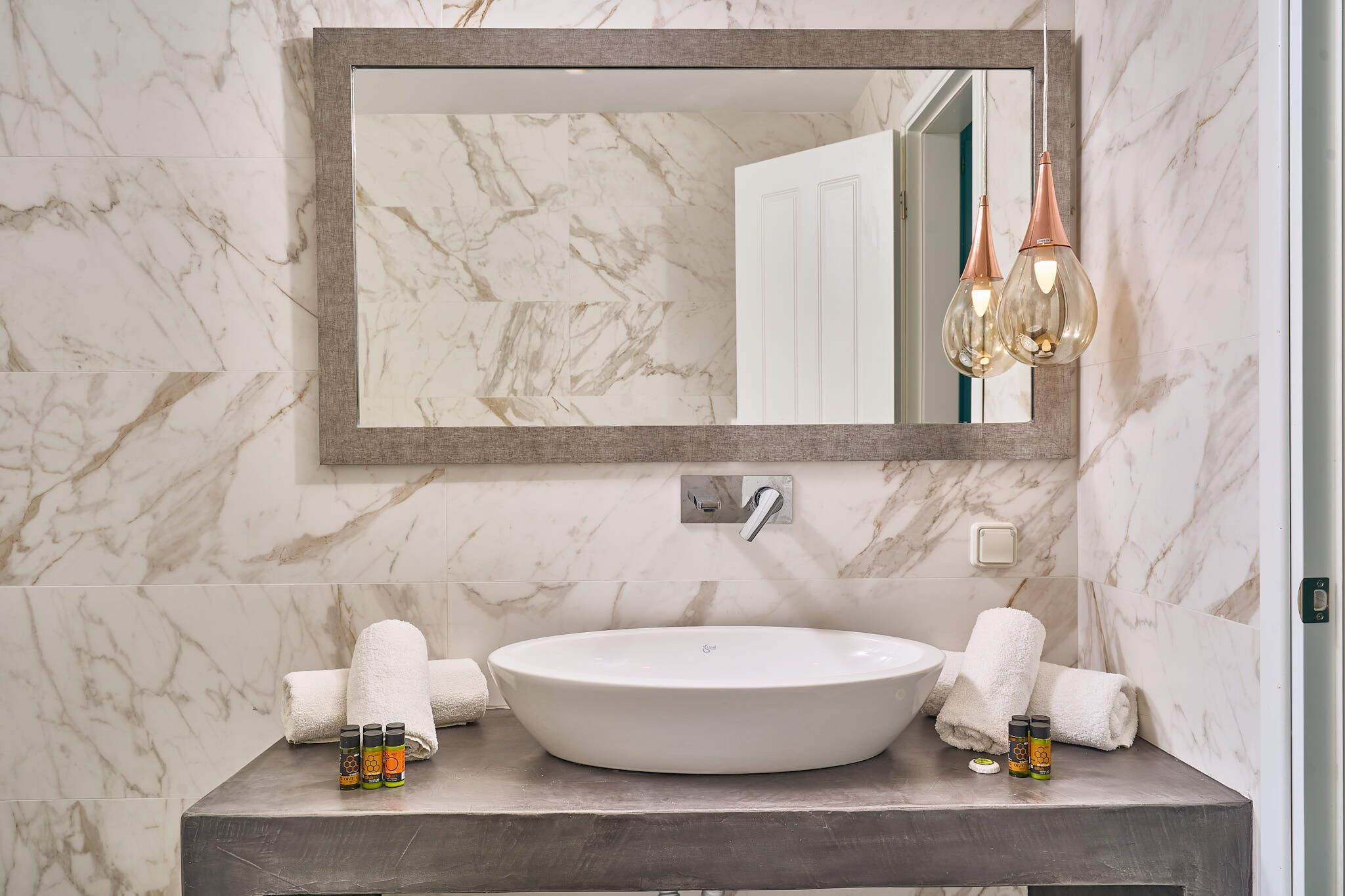 villa, 3 bedrooms, sea view | bathroom | rainfall showerhead, designer toiletries, hair dryer, bathrobes